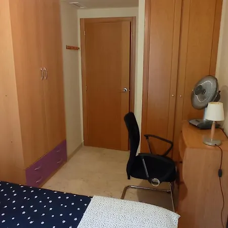 Comparte Mi Piso Preciosa Habitacion Burjassot Exterior photo